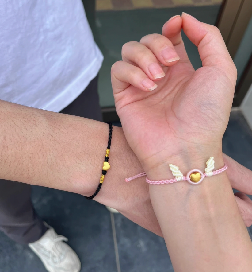 HeartCharm™ Friendship Bracelets – Gold Heart Duo