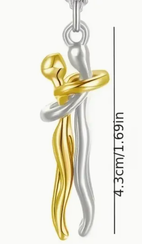 Hugging Couple Necklace 💑✨